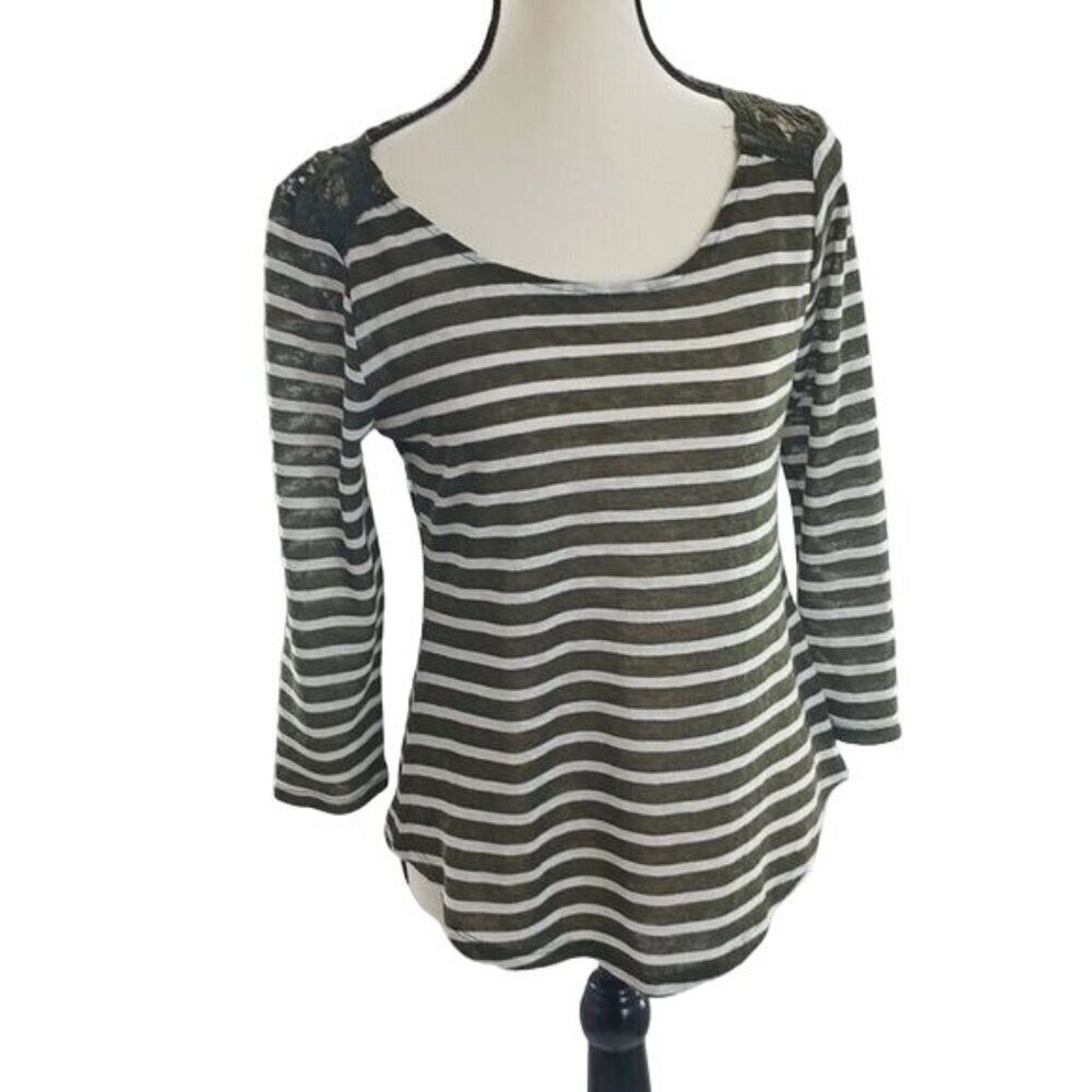 New York & Company Womens Small Top Green White Stripe 3/4 Sleeve Lace Detail